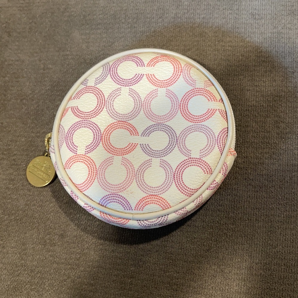 Authentic Coach Coin Purse - Picture 2 of 3